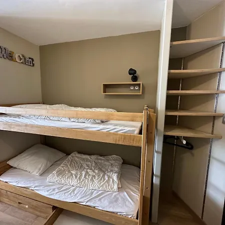 Les Chalmettes 4 Personnes Au Pied Des Pistes Wifi - Balcon - Parking Monginevro