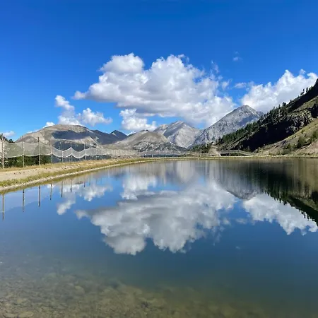 Les Chalmettes 4 Personnes Au Pied Des Pistes Wifi - Balcon - Parking * Monginevro